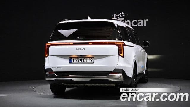 Kia Carnival 2024 — Фото 4/20