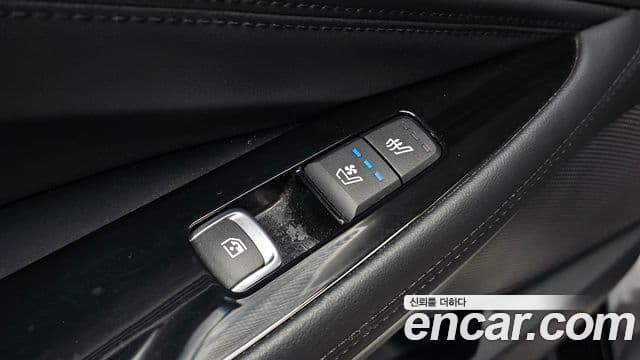 Kia K8 2021 — Şəkil 19/20