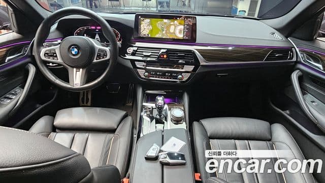 BMW 5 Series 2022 — ფოტო 7/20