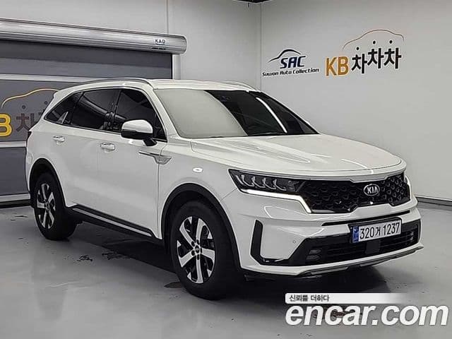 Kia Sorento 2021 — ფოტო 4/19