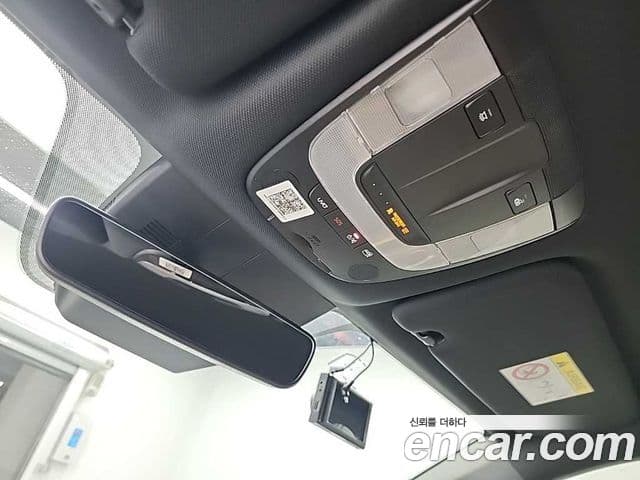 Kia Sorento 2021 — ფოტო 17/19