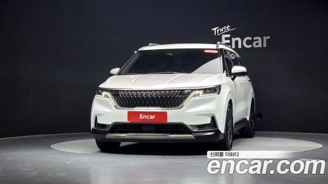 Kia Carnival 2023 — Фото 3/20