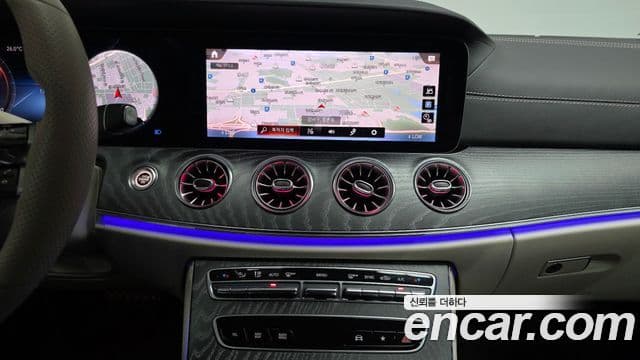 Mercedes-Benz E-Class 2021 — Şəkil 13/20