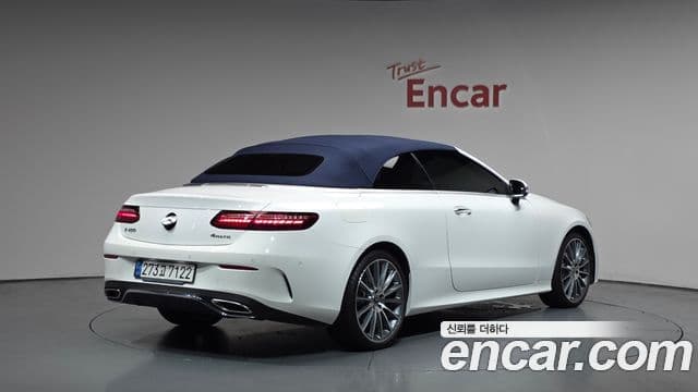 Mercedes-Benz E-Class 2021 — Şəkil 19/20