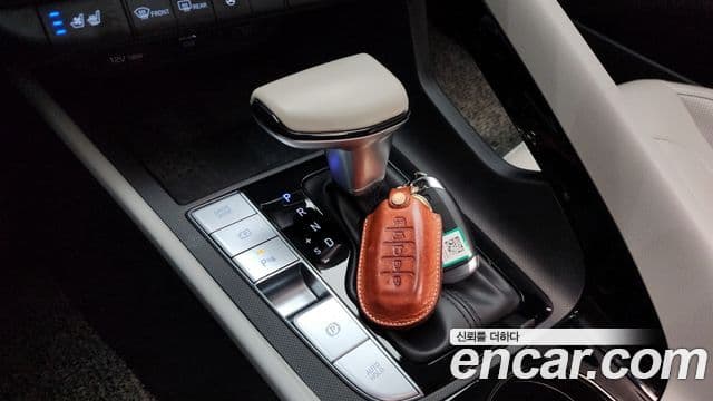 Hyundai Avante 2020 — Şəkil 9/20