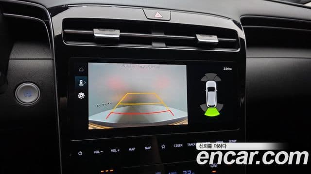 Hyundai The New Tucson 2023 — ფოტო 19/20