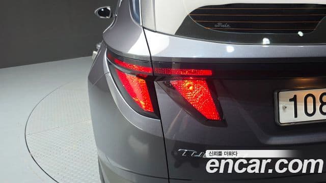 Hyundai Tucson Hybrid 2023 — Şəkil 19/31