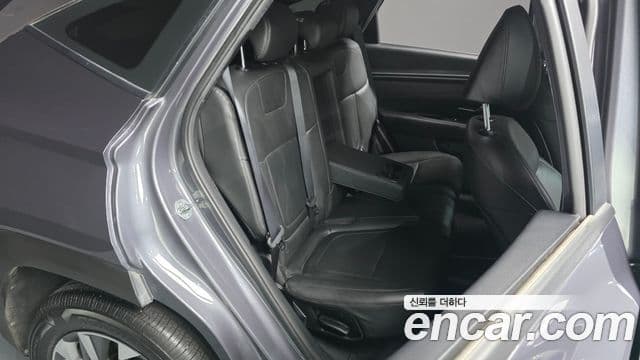 Hyundai Tucson Hybrid 2023 — Şəkil 27/31