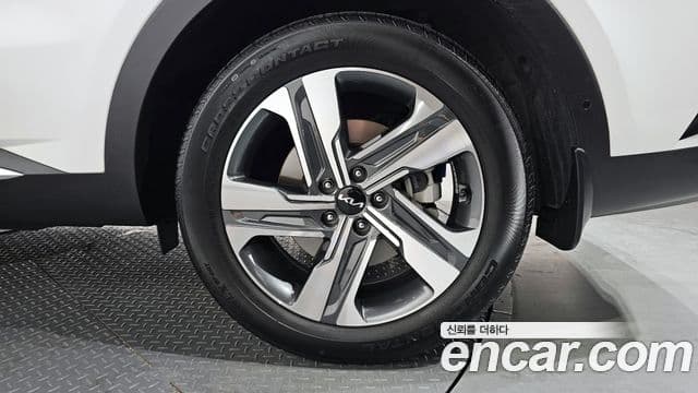 Kia Sorento 2023 — Şəkil 5/20