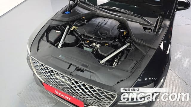 Genesis Electrified G80 2020 — Şəkil 6/20