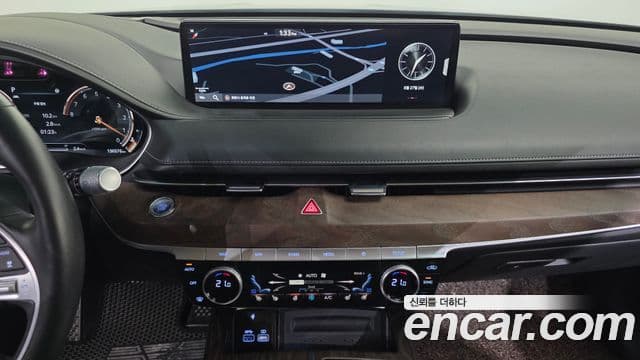 Genesis Electrified G80 2020 — Şəkil 14/20