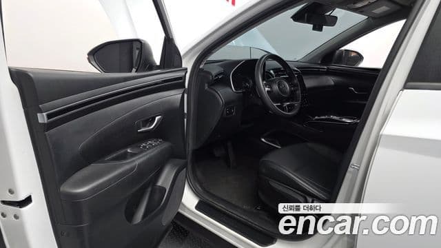 Hyundai The New Tucson 2022 — ფოტო 10/20