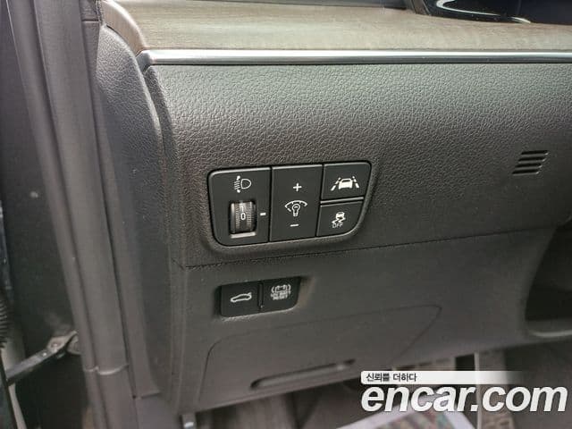 Kia K5 2020 — ფოტო 5/14