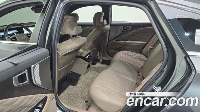 Kia K8 2022 — ფოტო 11/20