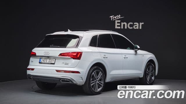 Audi Q5 2021 — Şəkil 2/20