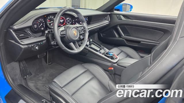 Porsche 911 2023 — Şəkil 7/20