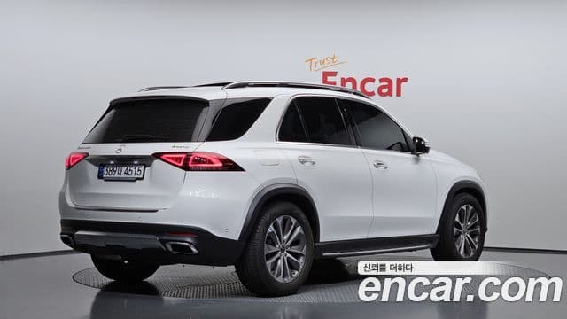Mercedes-Benz GLE-Class 2023 — Şəkil 2/20