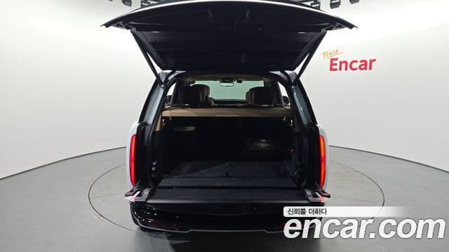 Land Rover Range Rover 2024 — Photo 20/41