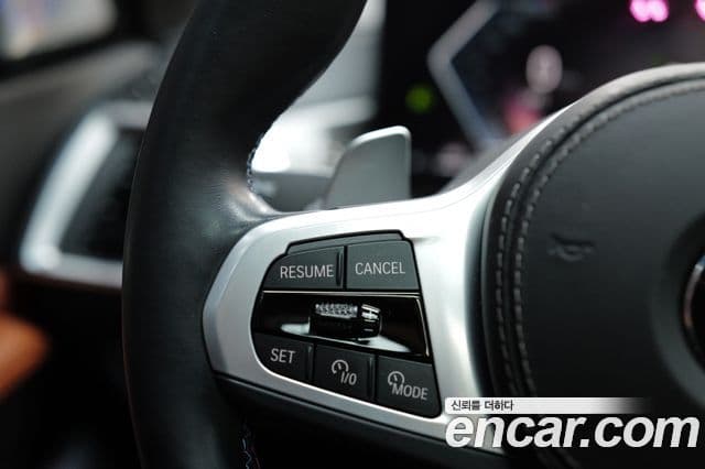 BMW X7 2023 — ფოტო 14/20