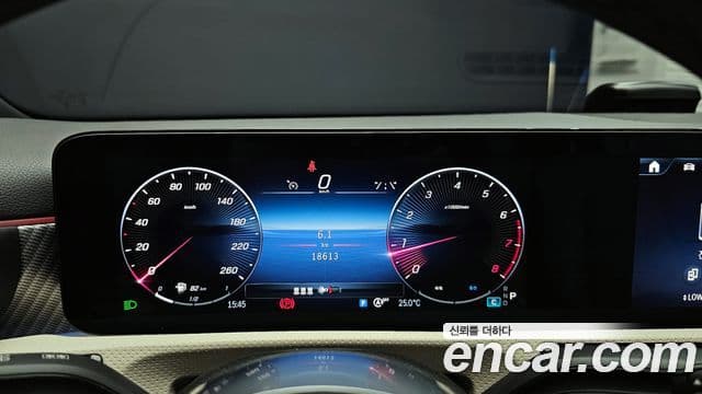 Mercedes-Benz A-Class 2024 — Şəkil 8/20