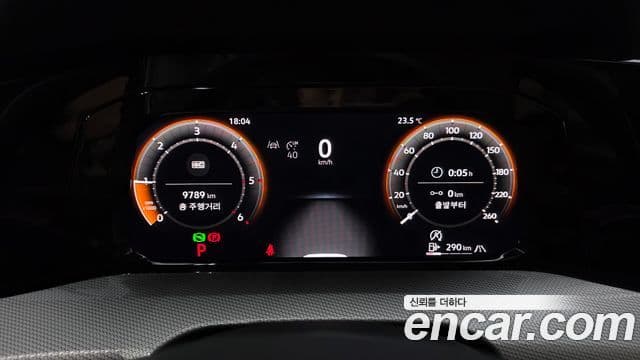 Volkswagen Golf 2025 — Photo 32/32