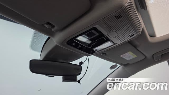 Volkswagen Golf 2025 — Photo 30/32
