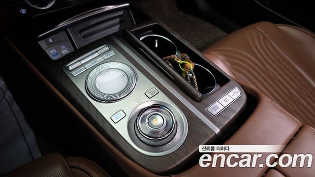 Genesis G80 2020 — Şəkil 19/20