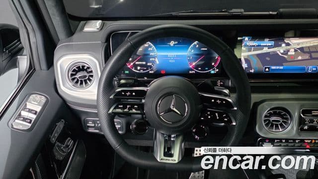 Mercedes-Benz G-Class 2026 — Photo 15/20