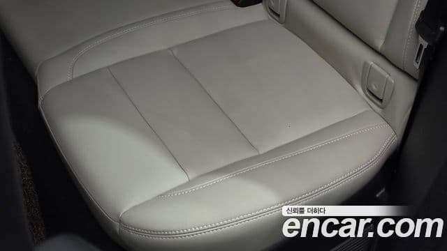 Volvo XC40 2024 — Photo 6/30