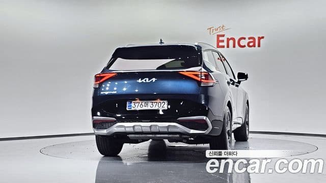 Kia Sportage 2022 — Фото 4/20