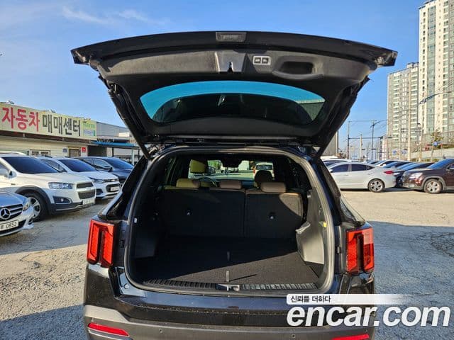 Kia Sorento 2025 — Şəkil 9/20