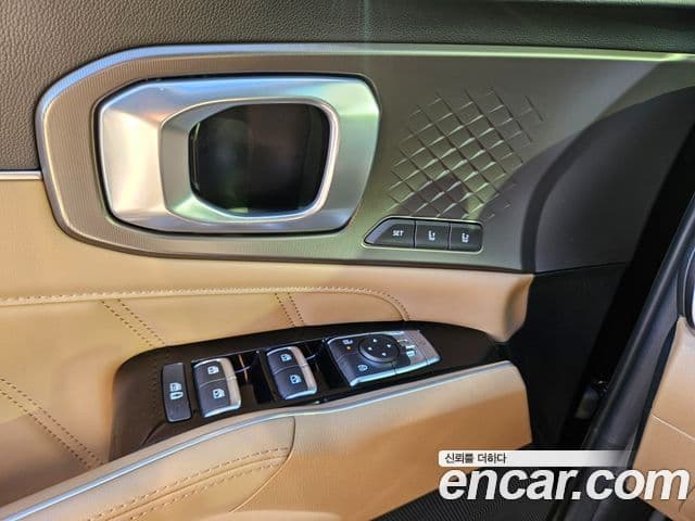 Kia Sorento 2025 — Şəkil 18/20