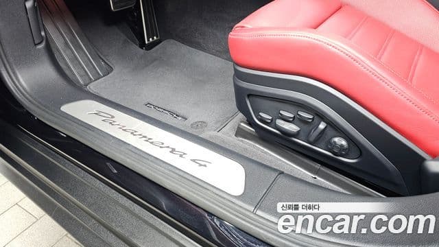 Porsche Panamera 2024 — Photo 26/31