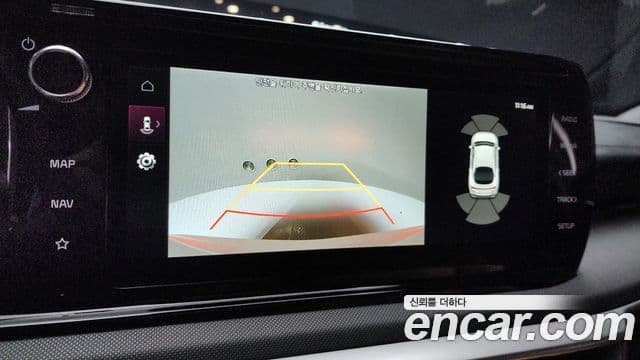 Kia K5 2023 — Şəkil 16/20