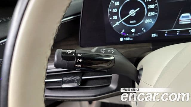 Kia K8 2023 — Photo 16/35