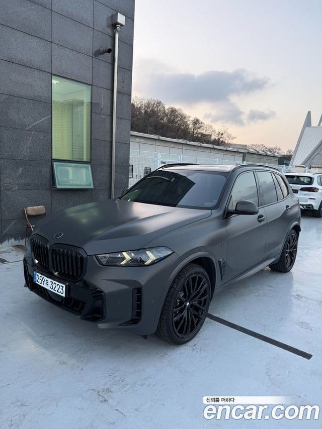 BMW X5 2025 — ფოტო 7/12