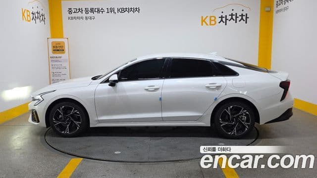 Kia K5 2025 — фото 4 из 18