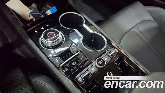 Kia K5 2025 — Şəkil 8/18