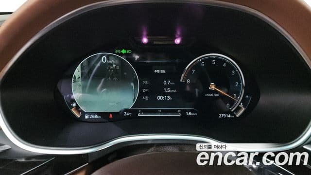 Genesis Electrified G80 2020 — Şəkil 8/20
