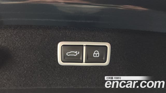 Genesis Electrified G80 2020 — Şəkil 19/20
