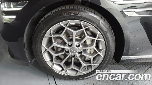 Genesis Electrified G80 2021 — Şəkil 5/20