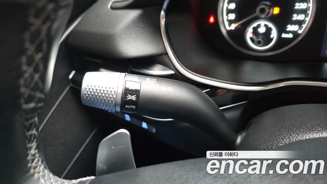 Genesis Electrified G80 2021 — Şəkil 16/20