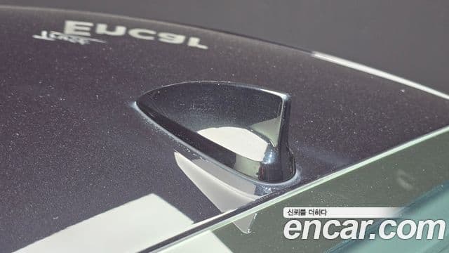 Genesis G80 2021 — Photo 22/32