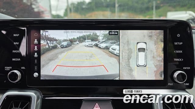 Kia Sorento 2021 — Şəkil 15/20