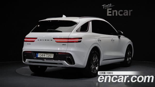 Genesis GV70 2021 — ფოტო 1/20