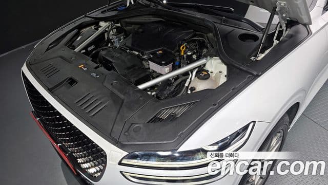 Genesis GV70 2021 — ფოტო 5/20