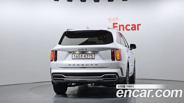 Kia Sorento 2022 — ფოტო 4/20