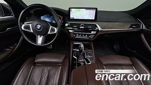 BMW 5 Series 2021 — ფოტო 7/20