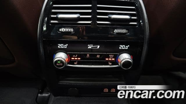 BMW 5 Series 2021 — ფოტო 17/20
