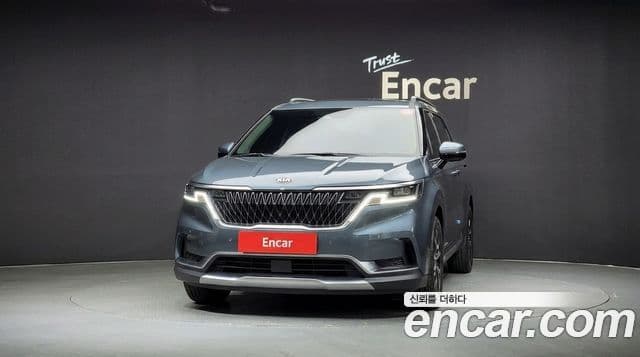 Kia Carnival 2020 — Фото 3/20